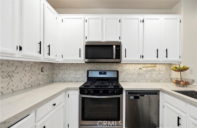 Photo - 41945 Davenport Way Townhome