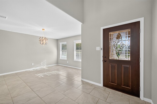 Photo - 6919 Kingsford Gable Ct