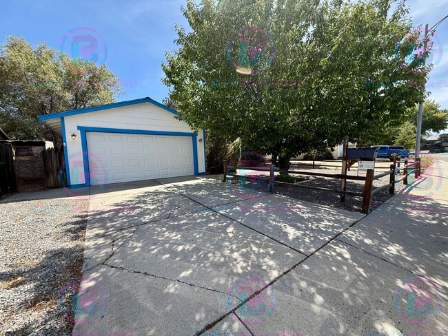 Building Photo - Bright & Spacious 3-Bedroom Home in North ...