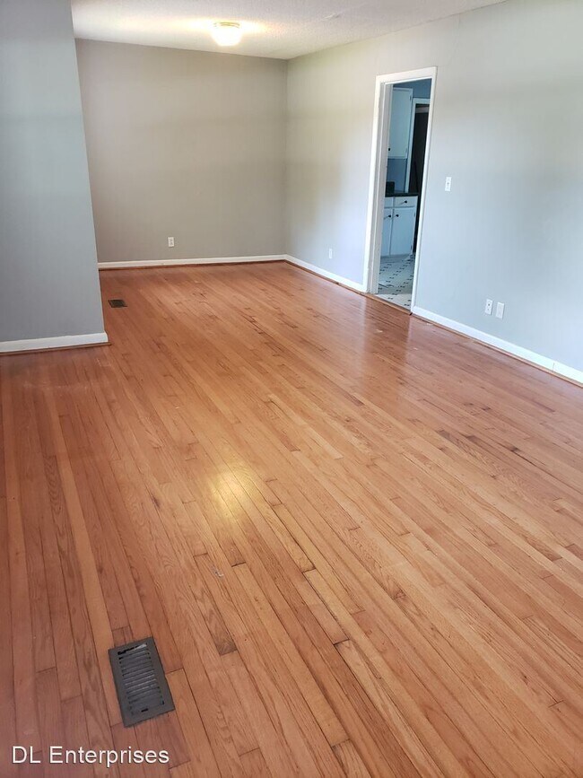 Photo - 3 br, 1 bath House - 1723 Hamill Road