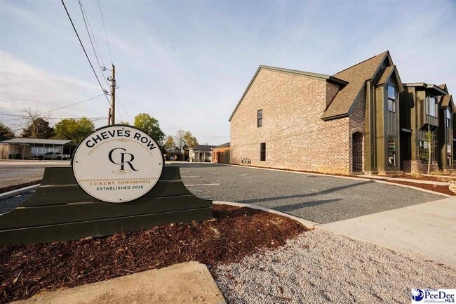 Photo - 501 W Cheves St