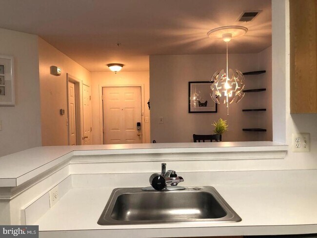 Photo - 1055 Gardenview Loop Unit 304