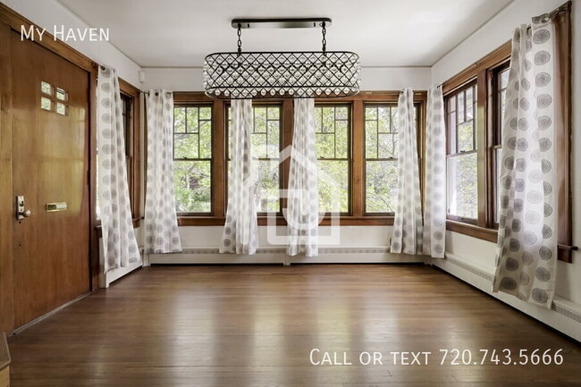 Photo - 771 Steele St