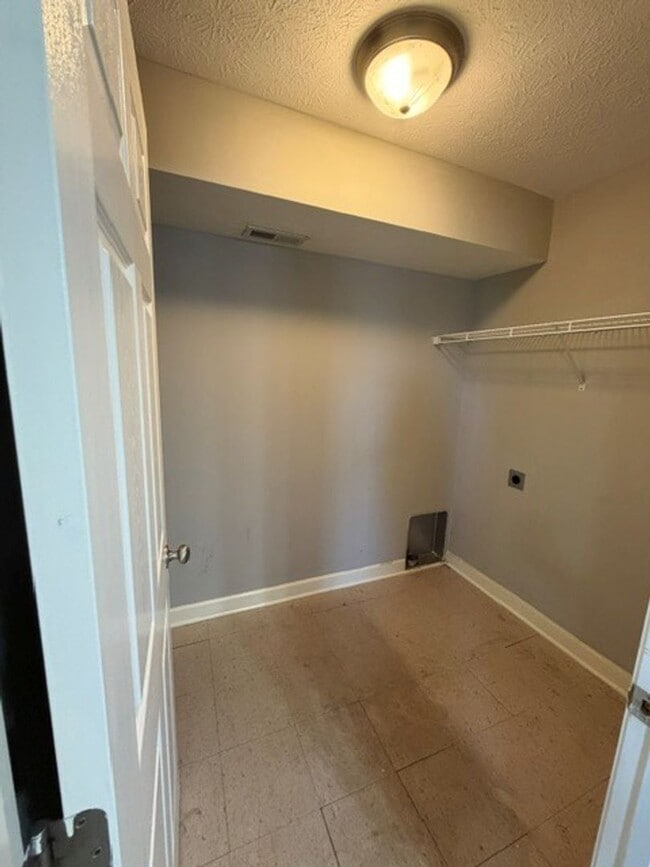 Photo - 257 Audley Ave