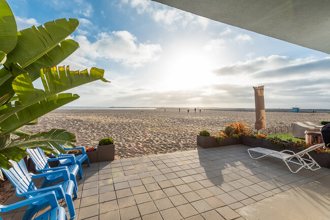 Photo - 6307 Ocean Front Walk Casa