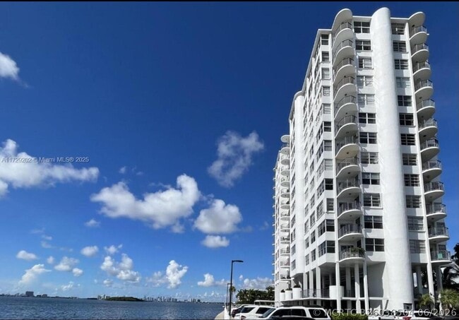 Photo - 11930 N Bayshore Dr Unit Ph10