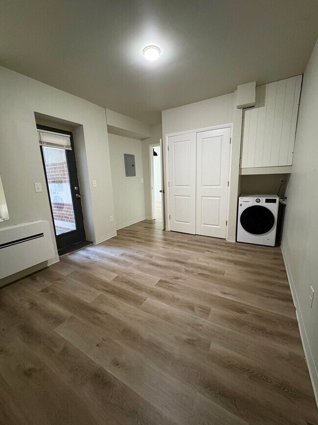 Photo - 1800 W Bethune St Unit 102