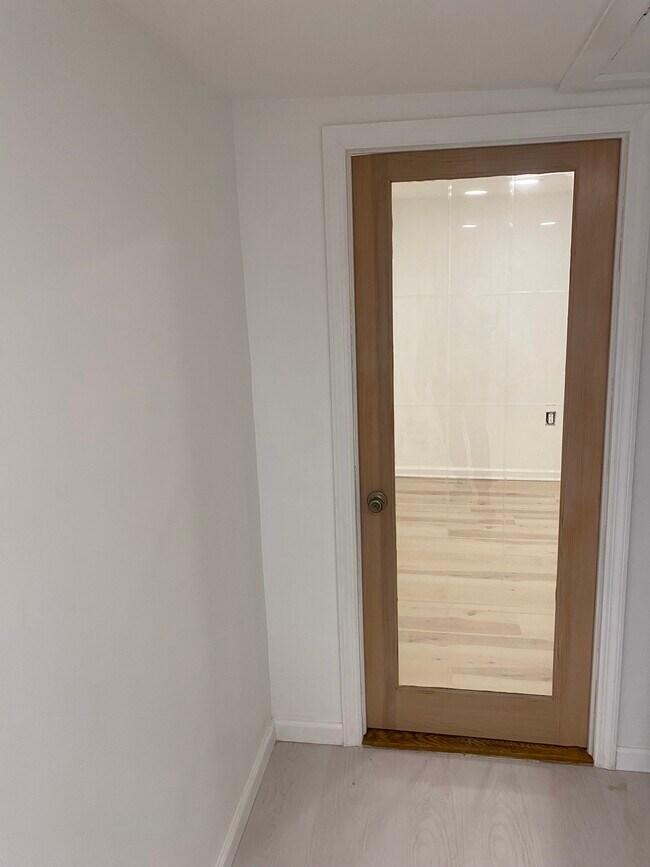 Photo - 5900 Avenue L