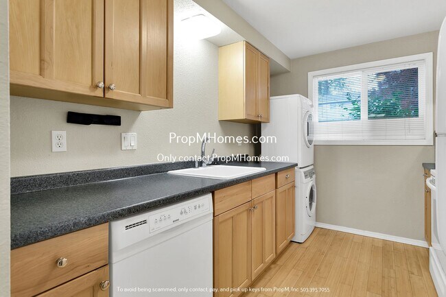 Charming 2-Bedroom Haven in the Heart of S... - Charming 2-Bedroom Haven in the Heart of S...