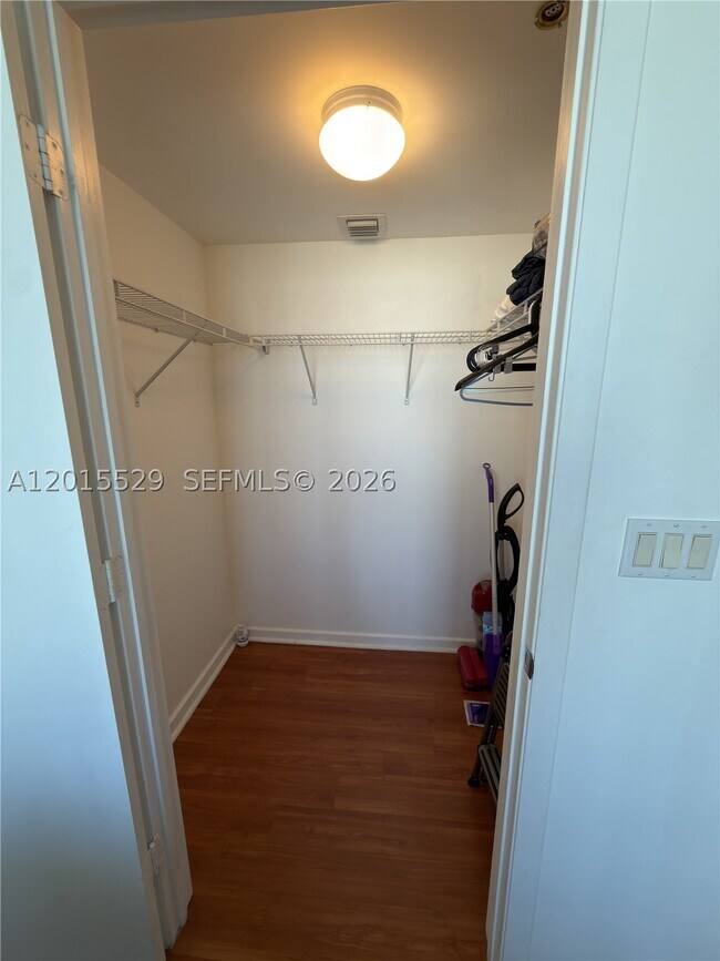 Photo - 50 S Biscayne Blvd Unit 2203