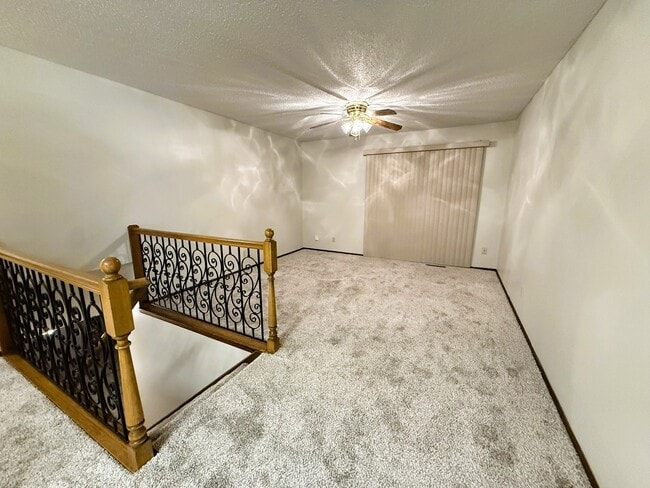 Photo - 1325 N Denene St