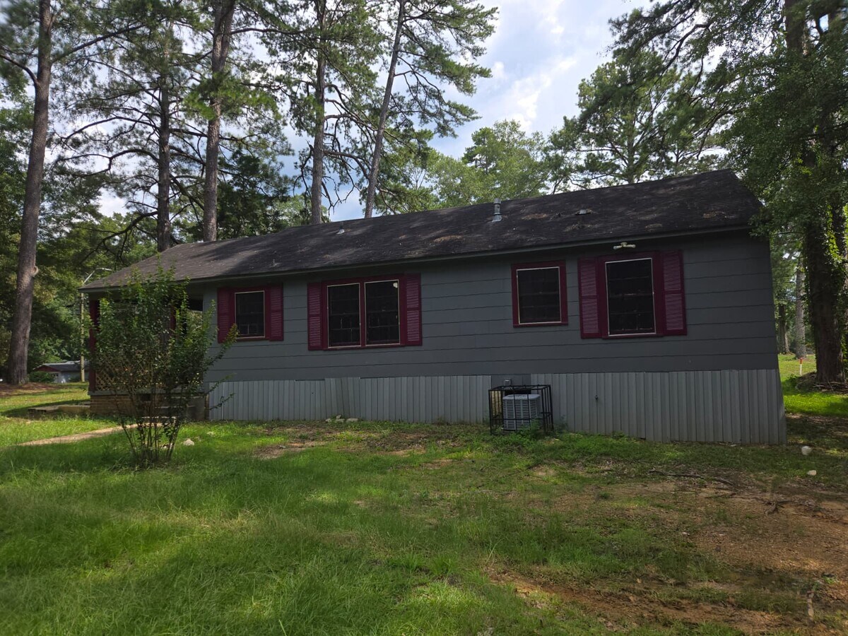 Photo - 422 Cooper Rd