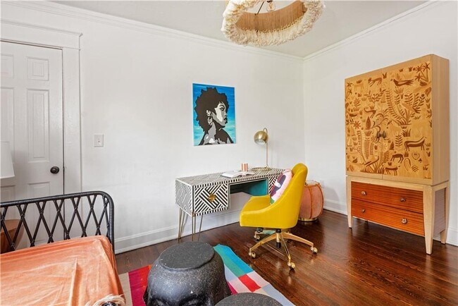 Photo - 1031 Austin Ave NE