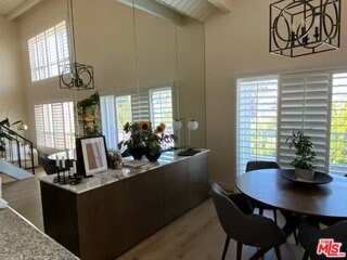 Photo - 221 S Gale Dr