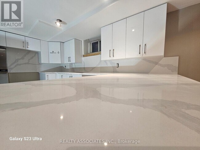 Photo - 162 Millwood Rd