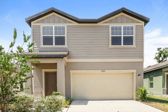 Building Photo - 2052 Harris Hawk Ave