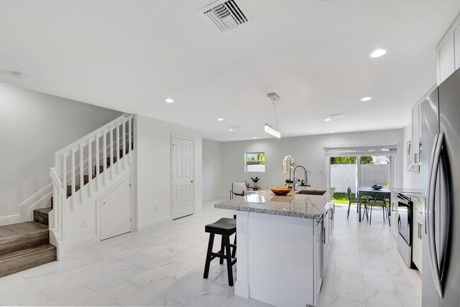 3868 Patio Ct
