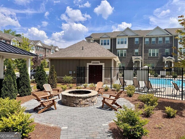 Photo - 1417 Halstead Pl