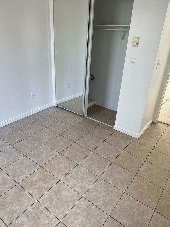 Photo - 815 Dameron Dr Unidad A