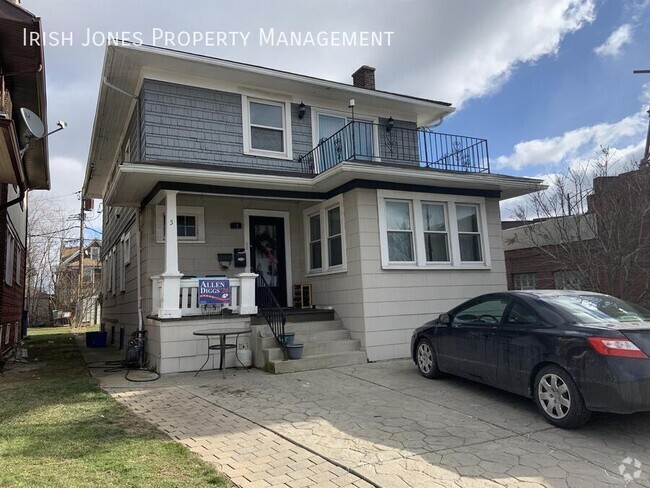 Building Photo - 5 Lovering Ave Unit Lower Rental