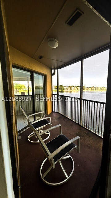 Photo - 15545 Miami Lakeway N Unit 303