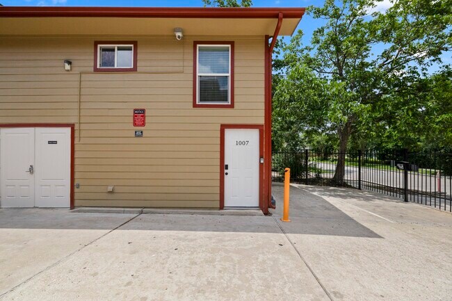 Photo - 1007 Eddington St Unit 1007