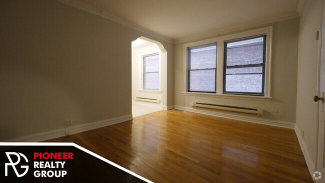 Building Photo - 435 W Roscoe St Unit 425-106 Rental