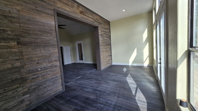 Photo - Renovated / Spacious Ranch Style Home in Lago Vista