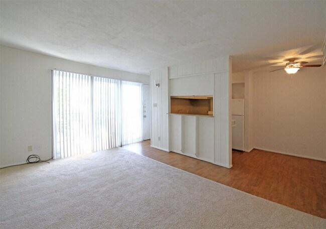 Photo - 1000 Heights Blvd Unit 19