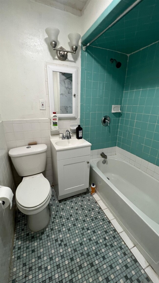 Photo - 256 Liberty Ave