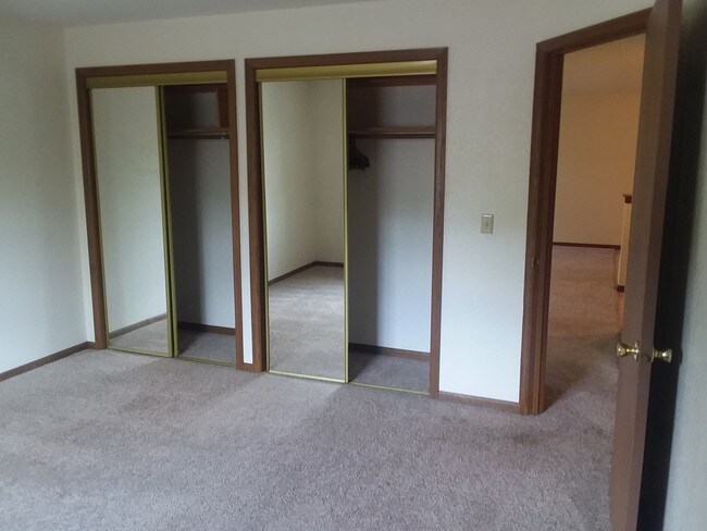 Morgan Oaks Townhomes