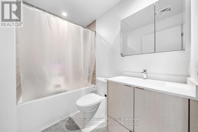 Photo - 1928 Lake Shore Blvd W Unit 2115