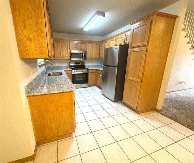 Photo - 2203 E Cinnamon Way