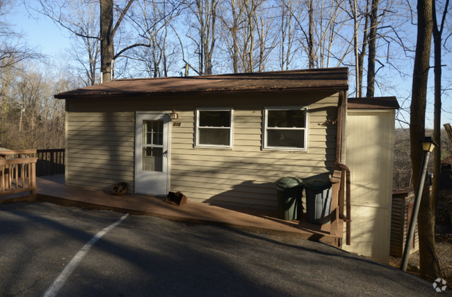 Building Photo - 818 Rocky Acres Ln Rental