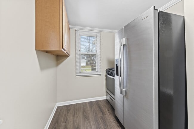 Photo - 2040 Austin Ave