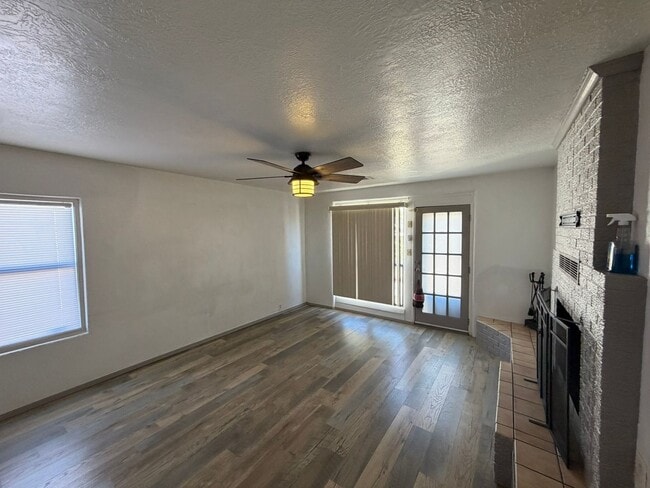 Photo - 2 Bed 2 Bath Home