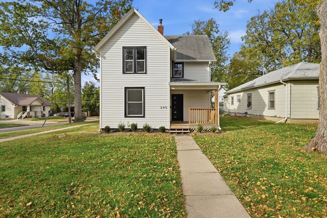 Photo - 245 S 28th St