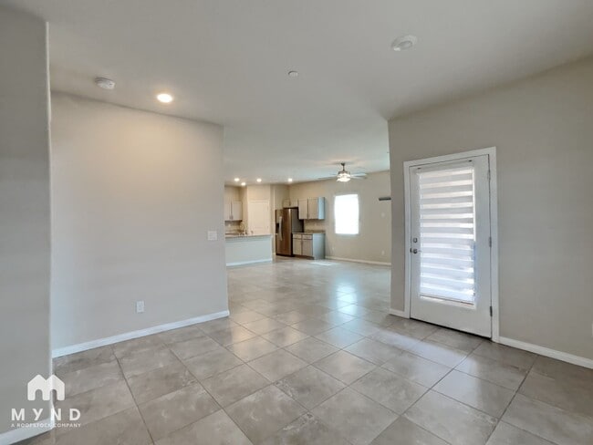 Photo - 12759 Silver Queen St