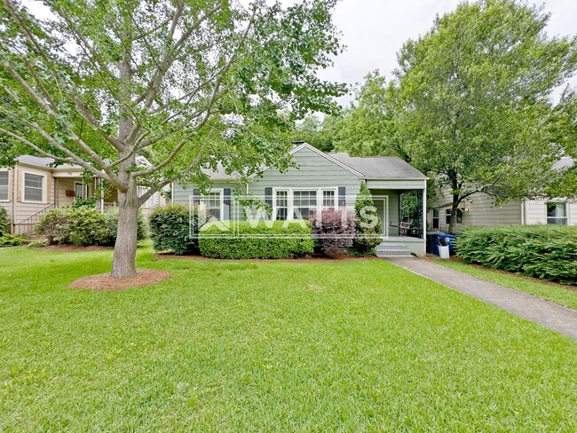 Charming 2BR/1BA Bungalow in Crestwood South - Charming 2BR/1BA Bungalow in Crestwood South