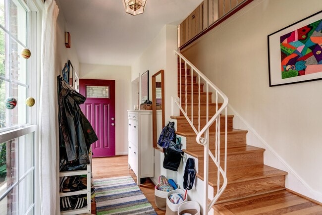 Photo - 7525 Cayuga Ave