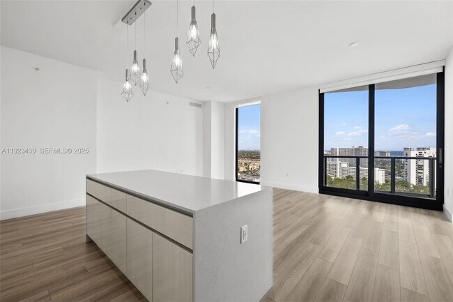 Photo - 101 Diplomat Pkwy Unit 2402