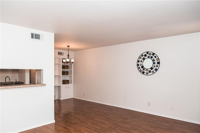 Photo - 2425 Ashdale Dr Unit 60