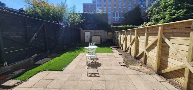 Photo - 165 Grand St Condo Unit 1