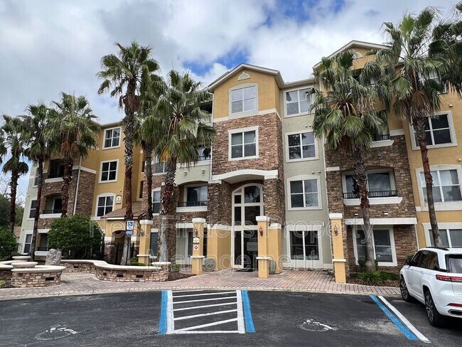 Photo - 8539 Gate Pkwy W Unidad #9239 Rental