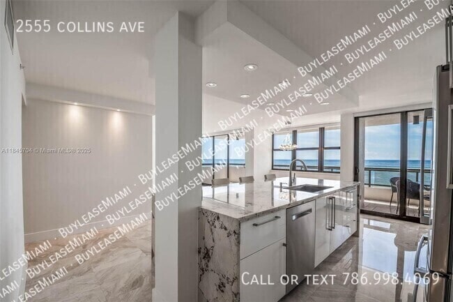 Photo - 2555 Collins Ave
