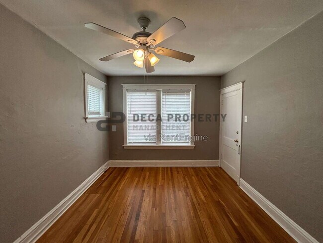 Photo - 6826 Waldemar Ave Unit D