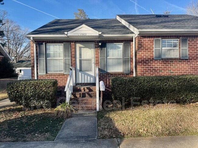 Building Photo - 1562 Indiana Ave