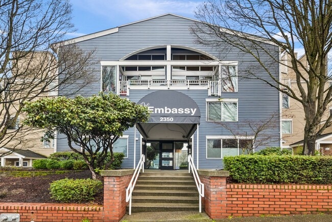 Building Photo - Embassy Condominiums - North Capitol Hill Unit 227