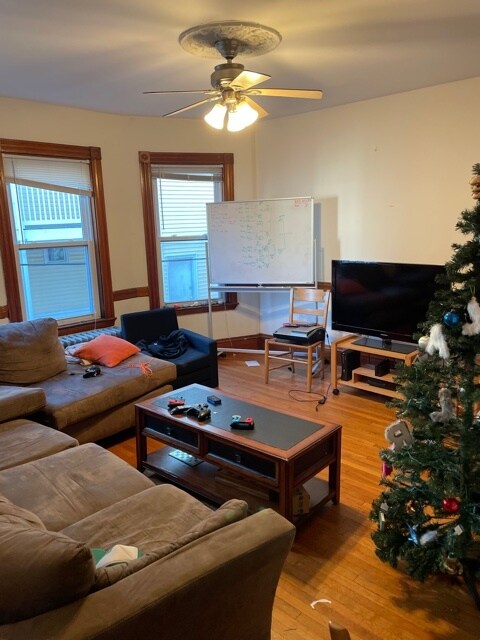 Photo - 121 Calumet St Unit 2