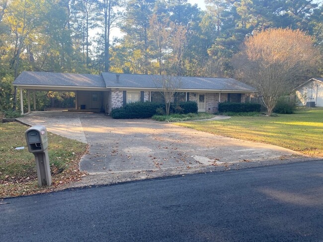 Photo - ** Charming 3 Bedroom/2 Bath Blanchard Home **